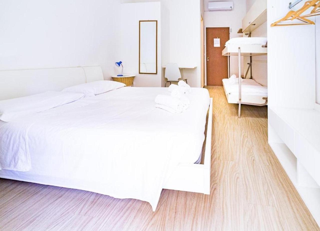 Hotel Garni' Serena Caorle Buitenkant foto