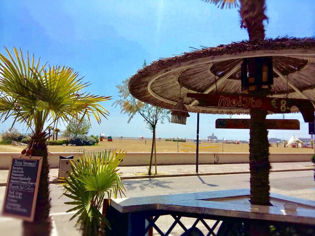 Hotel Garni' Serena Caorle Buitenkant foto