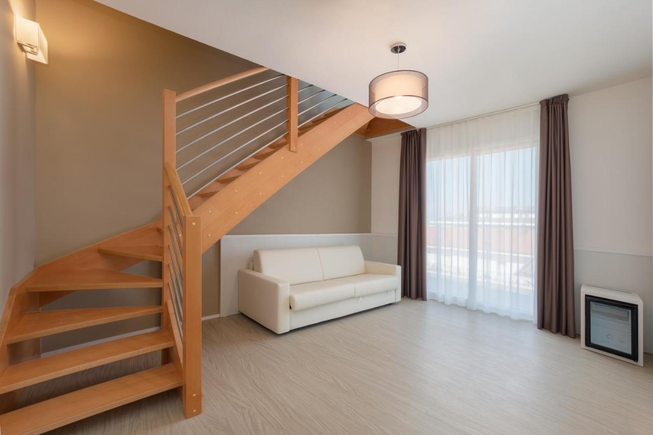 Hotel Garni' Serena Caorle Buitenkant foto