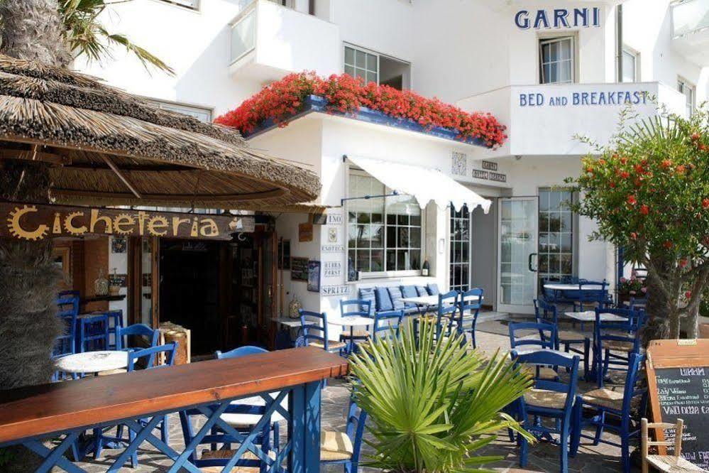 Hotel Garni' Serena Caorle Buitenkant foto